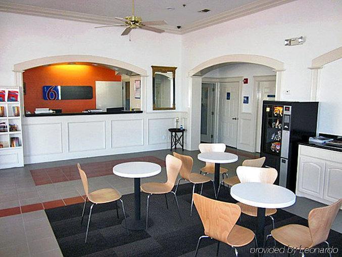 Motel 6-Edinburg, Tx ภายนอก รูปภาพ