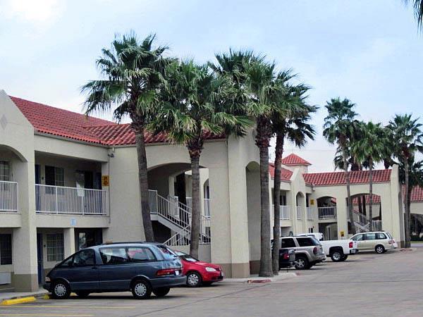 Motel 6-Edinburg, Tx ภายนอก รูปภาพ